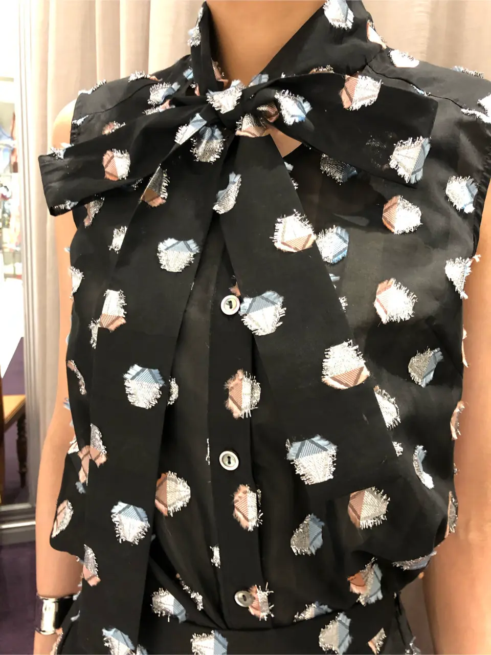 ORIGINATED IN GRACE CONTINENTAL 亀田 未希 コーディネート画像