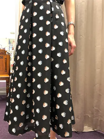 ORIGINATED IN GRACE CONTINENTAL 亀田 未希 コーディネート画像