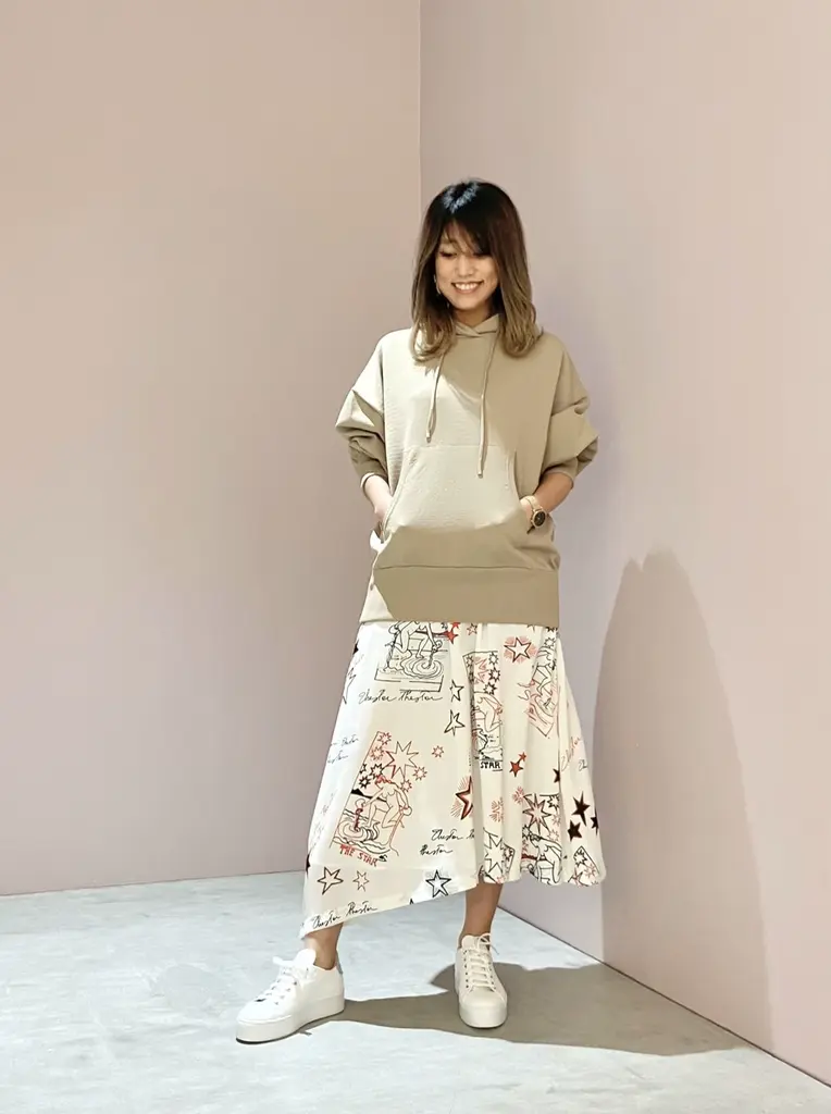 ORIGINATED IN GRACE CONTINENTAL yukimi yonee コーディネート画像