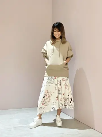 ORIGINATED IN GRACE CONTINENTAL yukimi yonee コーディネート画像