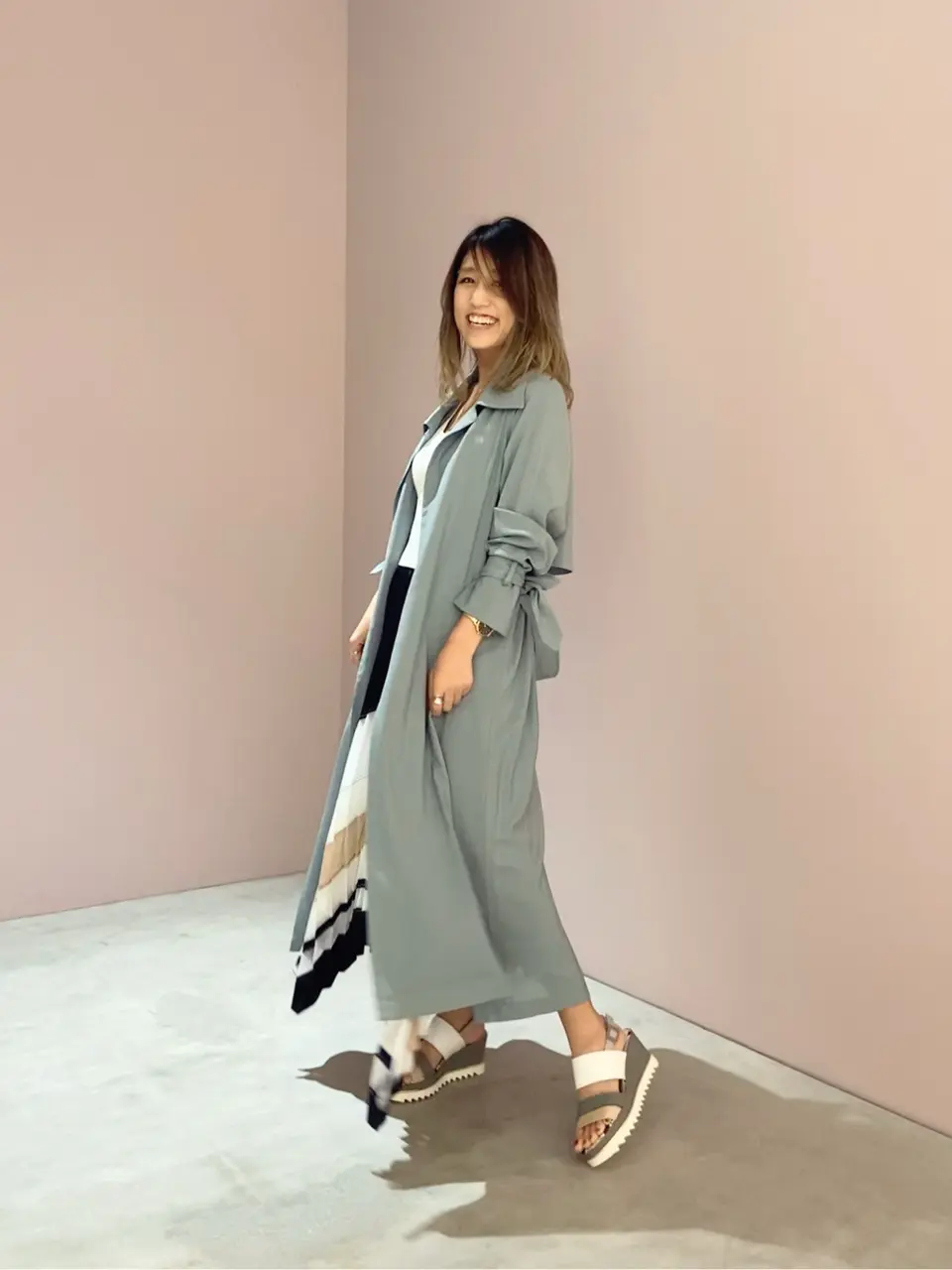 ORIGINATED IN GRACE CONTINENTAL yukimi yonee コーディネート画像