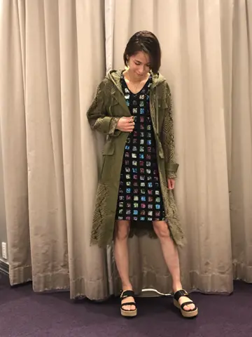 ORIGINATED IN GRACE CONTINENTAL 亀田 未希 コーディネート画像