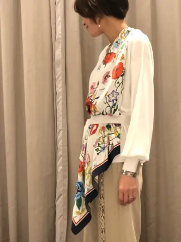 ORIGINATED IN GRACE CONTINENTAL 亀田 未希 コーディネート画像