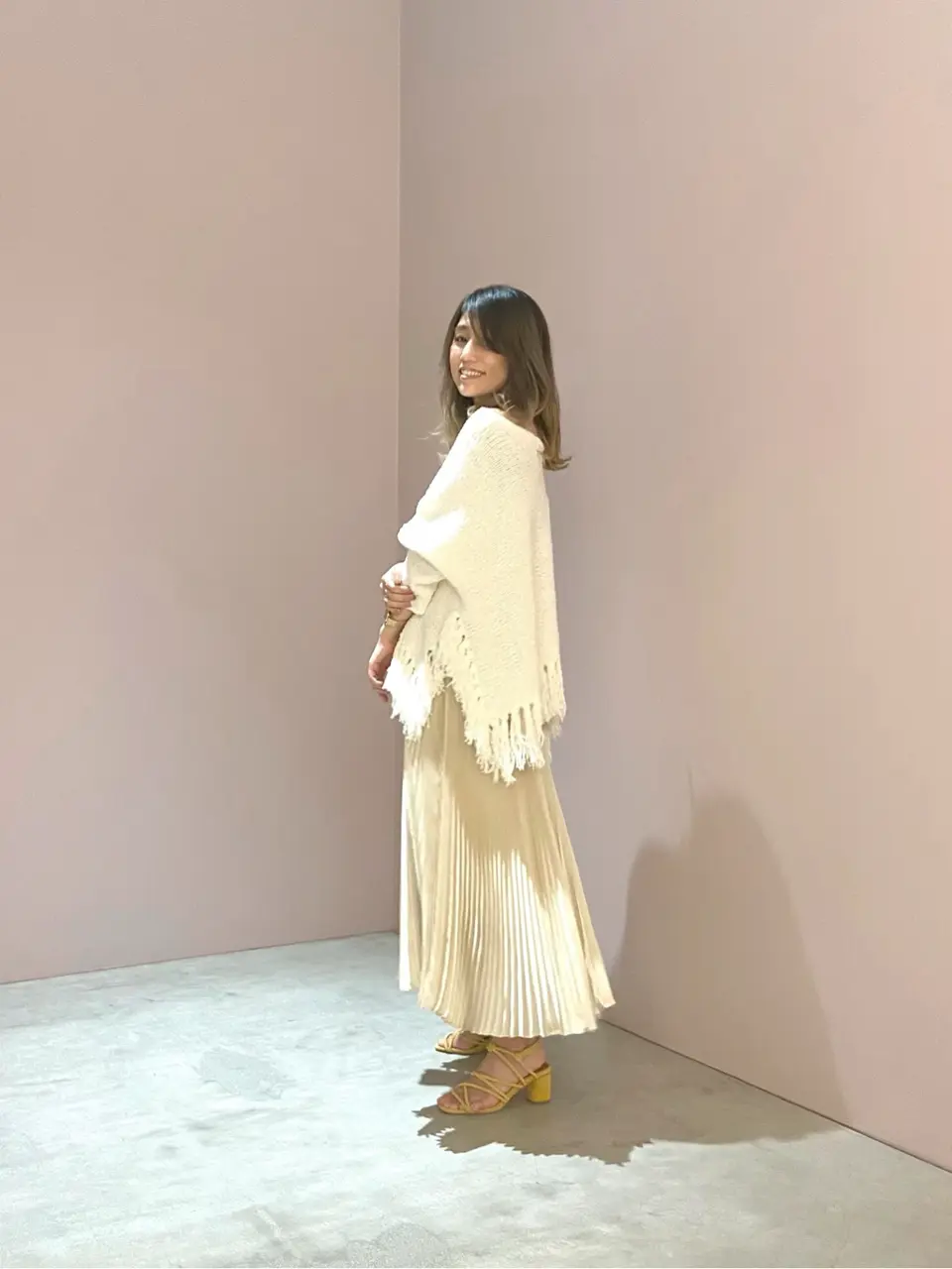 ORIGINATED IN GRACE CONTINENTAL yukimi yonee コーディネート画像