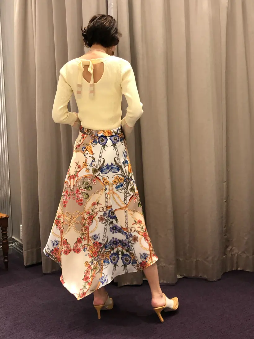 ORIGINATED IN GRACE CONTINENTAL 亀田 未希 コーディネート画像