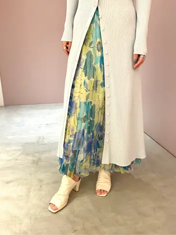 ORIGINATED IN GRACE CONTINENTAL yukimi yonee コーディネート画像