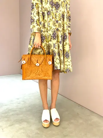 ORIGINATED IN GRACE CONTINENTAL yukimi yonee コーディネート画像