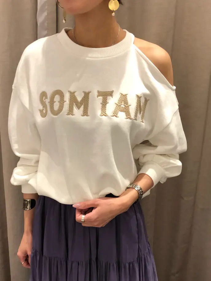 ORIGINATED IN GRACE CONTINENTAL 亀田 未希 コーディネート画像