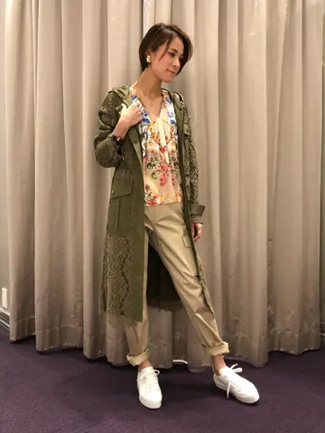 ORIGINATED IN GRACE CONTINENTAL 亀田 未希 コーディネート画像