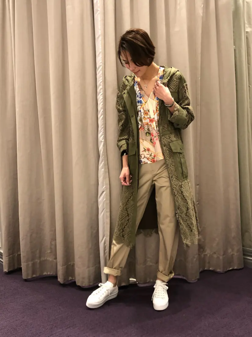 ORIGINATED IN GRACE CONTINENTAL 亀田 未希 コーディネート画像