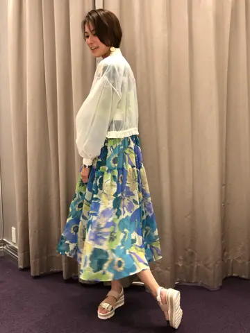 ORIGINATED IN GRACE CONTINENTAL 亀田 未希 コーディネート画像