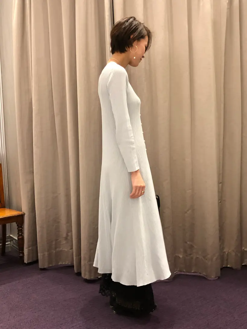 ORIGINATED IN GRACE CONTINENTAL 亀田 未希 コーディネート画像