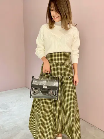 ORIGINATED IN GRACE CONTINENTAL yukimi yonee コーディネート画像