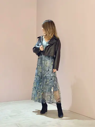 ORIGINATED IN GRACE CONTINENTAL yukimi yonee コーディネート画像