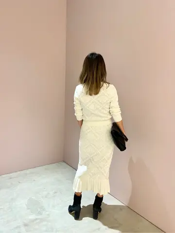 ORIGINATED IN GRACE CONTINENTAL yukimi yonee コーディネート画像