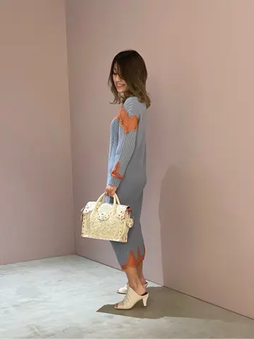 ORIGINATED IN GRACE CONTINENTAL yukimi yonee コーディネート画像