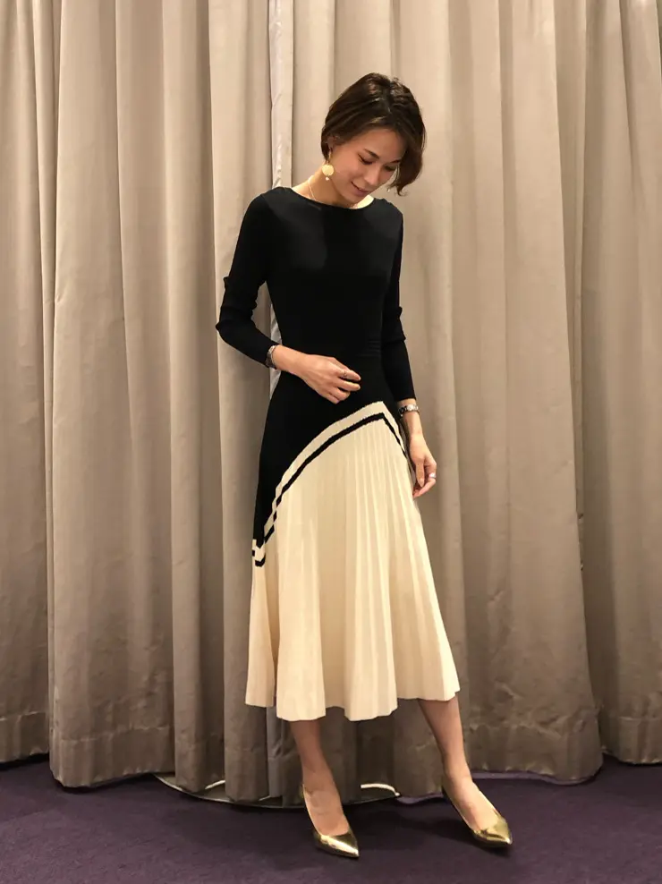 ORIGINATED IN GRACE CONTINENTAL 亀田 未希 コーディネート画像