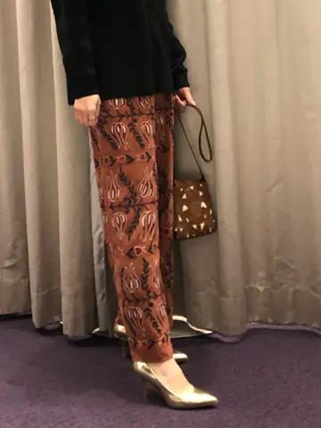 ORIGINATED IN GRACE CONTINENTAL 亀田 未希 コーディネート画像