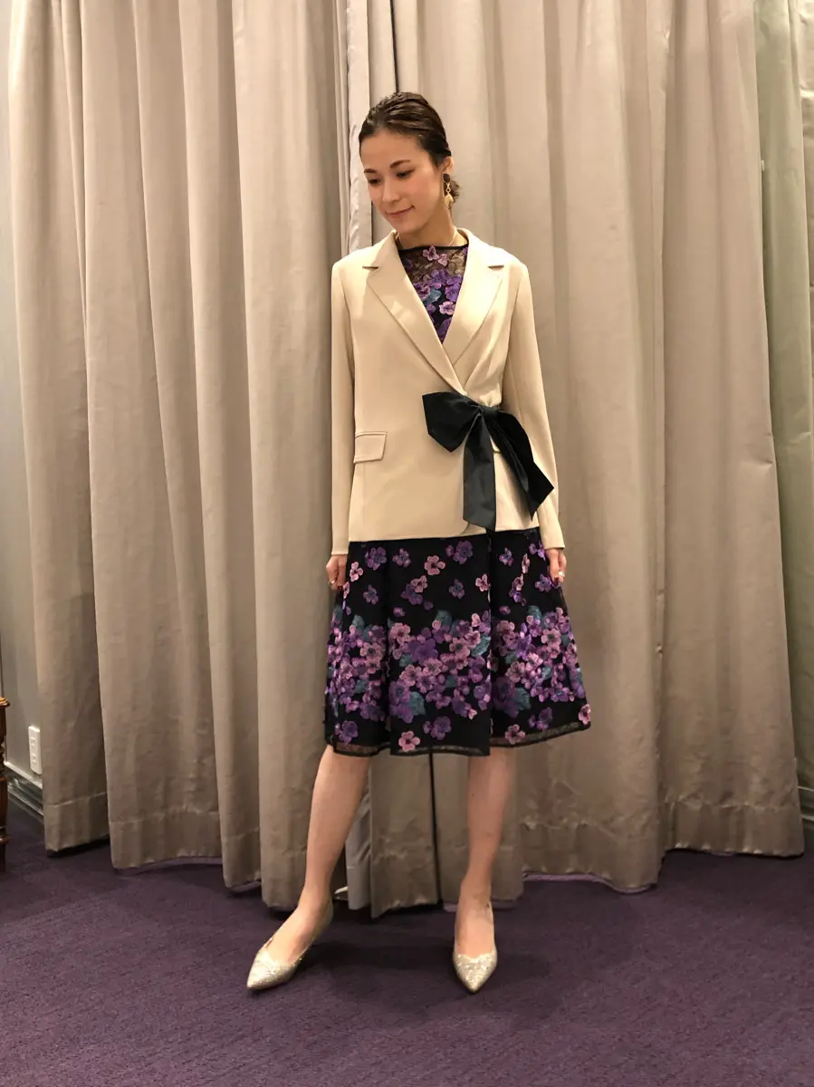 ORIGINATED IN GRACE CONTINENTAL 亀田 未希 コーディネート画像