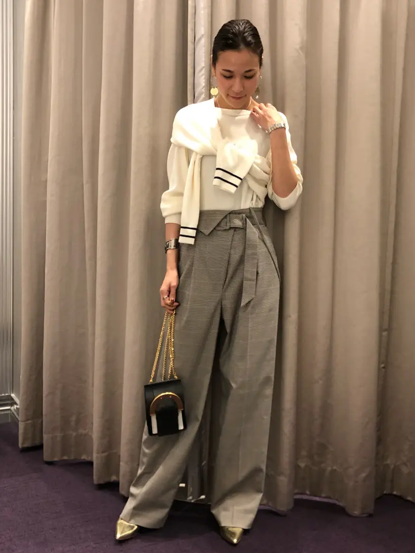 ORIGINATED IN GRACE CONTINENTAL 亀田 未希 コーディネート画像