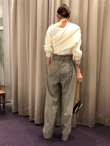 ORIGINATED IN GRACE CONTINENTAL 亀田 未希 コーディネート画像