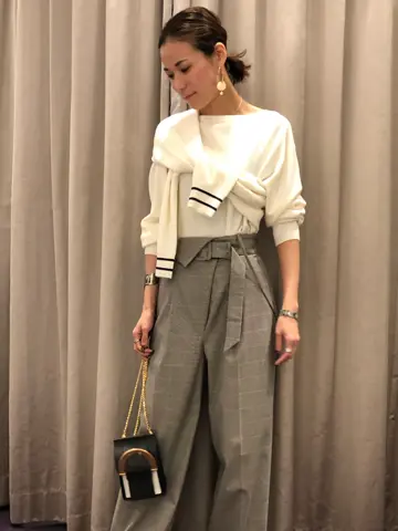 ORIGINATED IN GRACE CONTINENTAL 亀田 未希 コーディネート画像