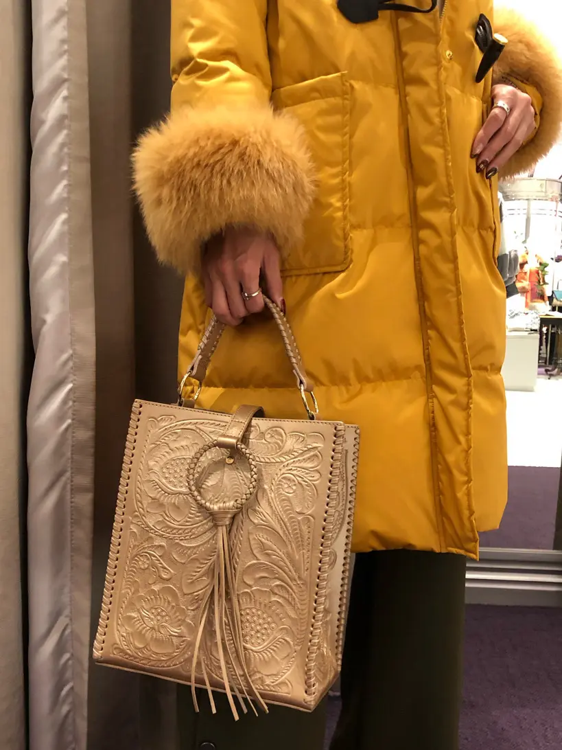 ORIGINATED IN GRACE CONTINENTAL 亀田 未希 コーディネート画像