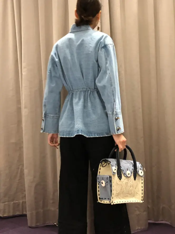 ORIGINATED IN GRACE CONTINENTAL 亀田 未希 コーディネート画像