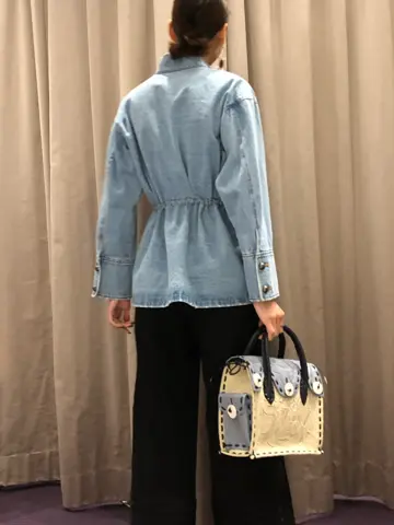 ORIGINATED IN GRACE CONTINENTAL 亀田 未希 コーディネート画像