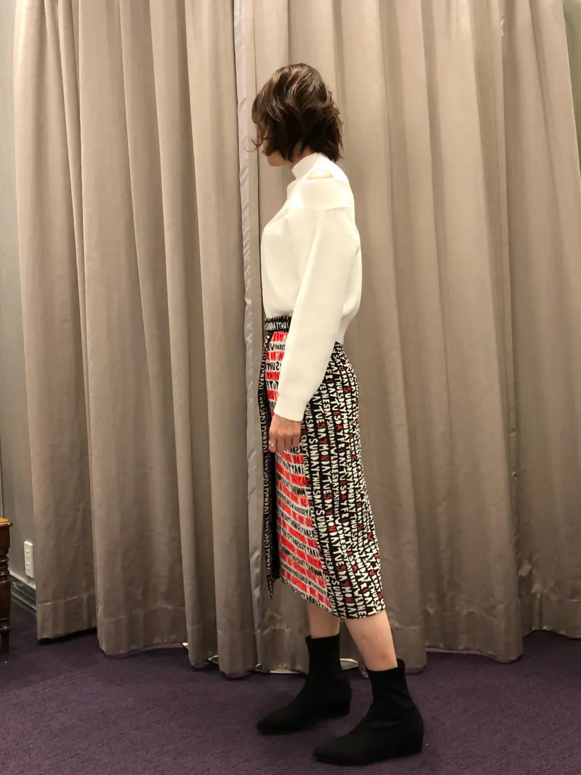 ORIGINATED IN GRACE CONTINENTAL 亀田 未希 コーディネート画像