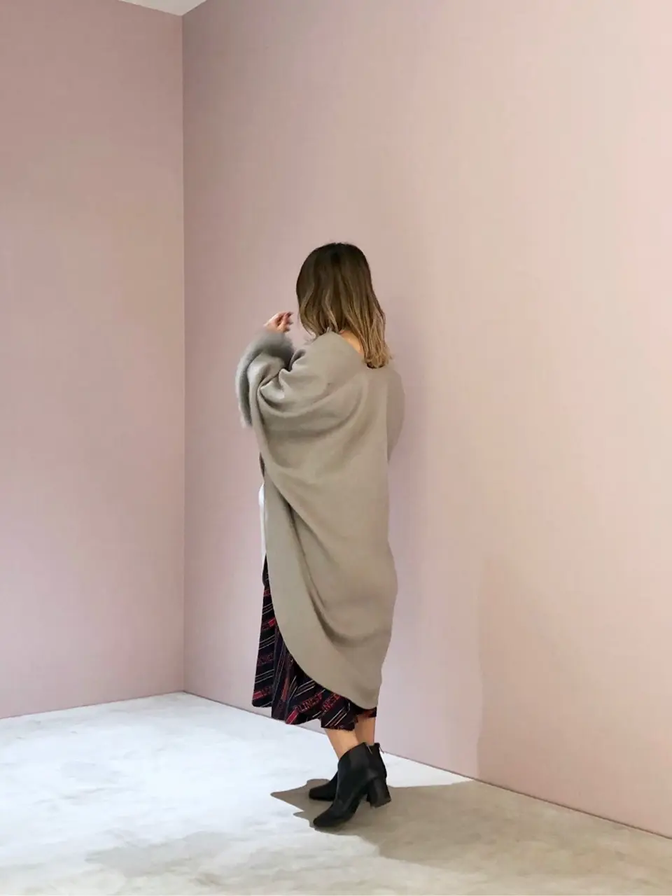 ORIGINATED IN GRACE CONTINENTAL yukimi yonee コーディネート画像