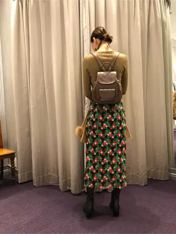 ORIGINATED IN GRACE CONTINENTAL 亀田 未希 コーディネート画像