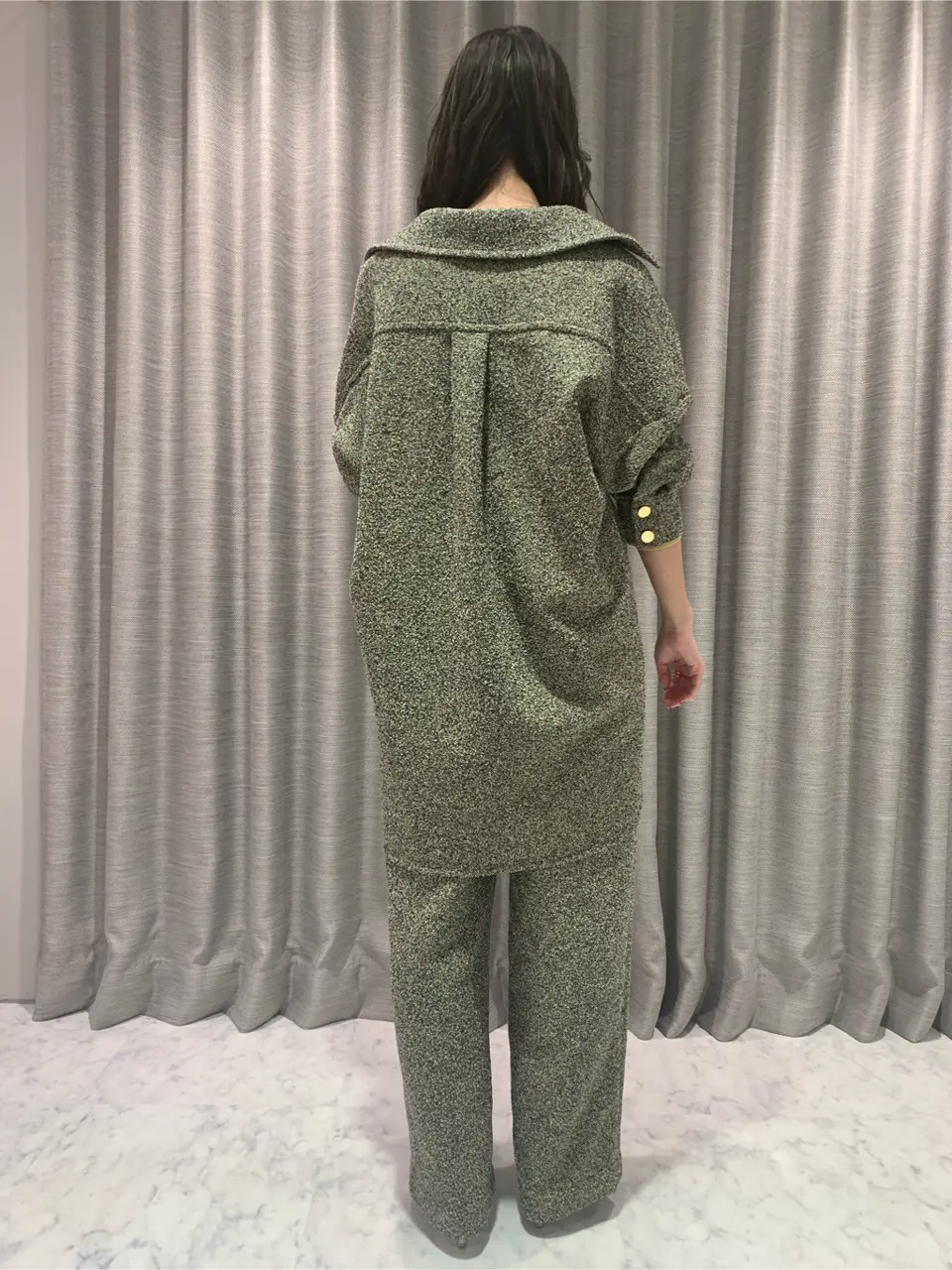 ORIGINATED IN GRACE CONTINENTAL saki コーディネート画像