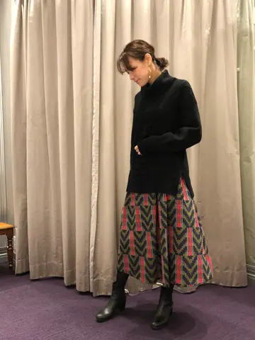 ORIGINATED IN GRACE CONTINENTAL 亀田 未希 コーディネート画像