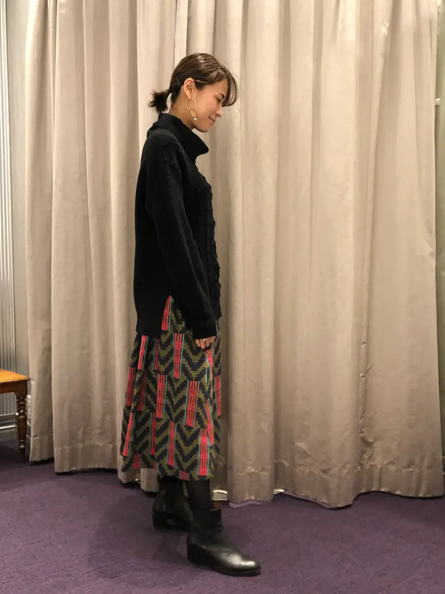 ORIGINATED IN GRACE CONTINENTAL 亀田 未希 コーディネート画像