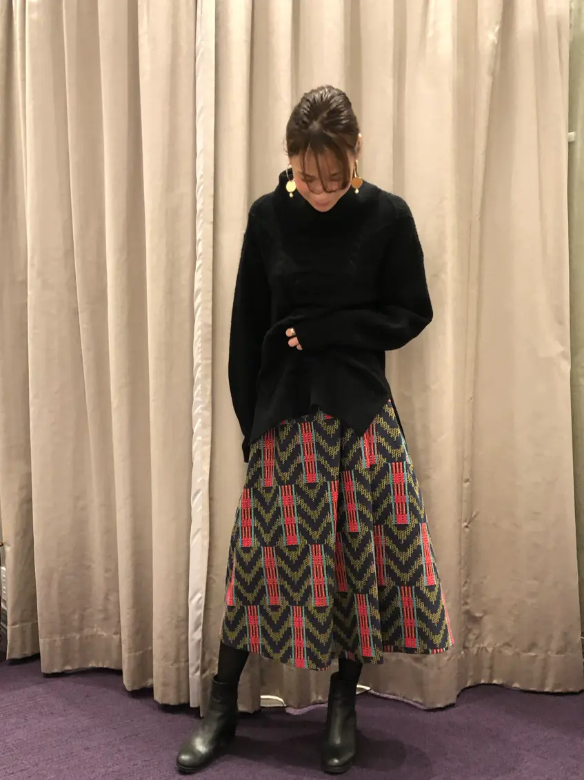 ORIGINATED IN GRACE CONTINENTAL 亀田 未希 コーディネート画像