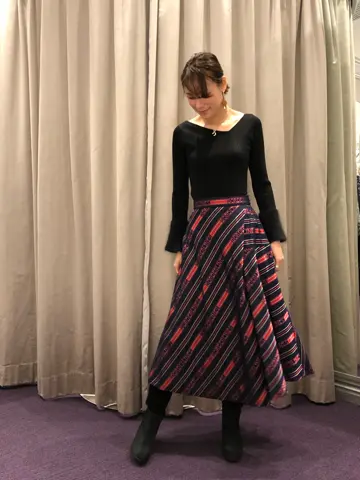 ORIGINATED IN GRACE CONTINENTAL 亀田 未希 コーディネート画像