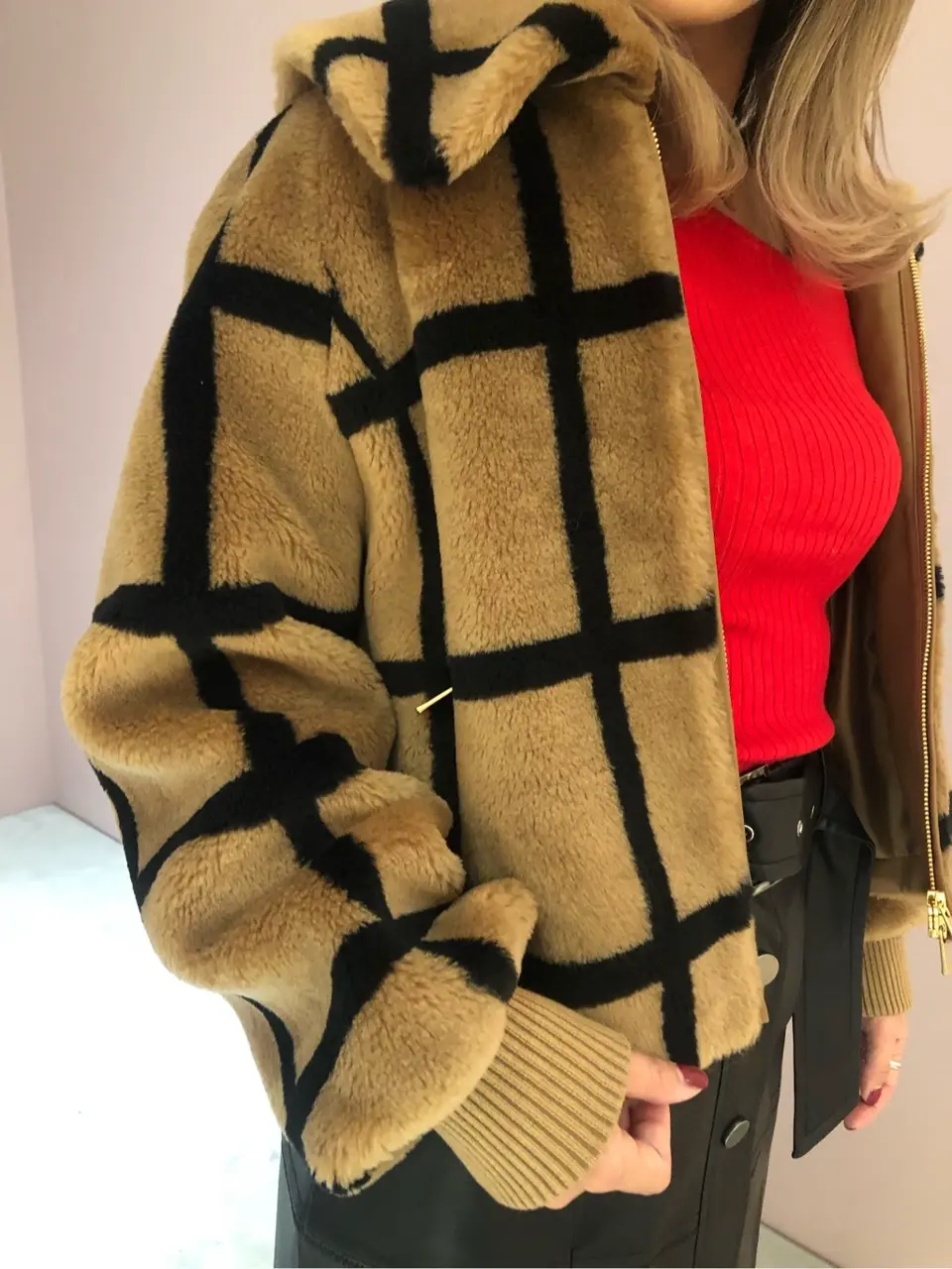 ORIGINATED IN GRACE CONTINENTAL yukimi yonee コーディネート画像