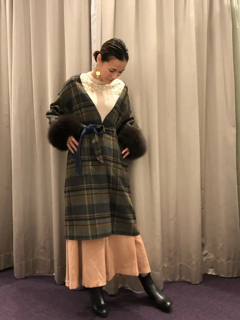 ORIGINATED IN GRACE CONTINENTAL 亀田 未希 コーディネート画像