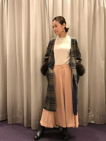 ORIGINATED IN GRACE CONTINENTAL 亀田 未希 コーディネート画像