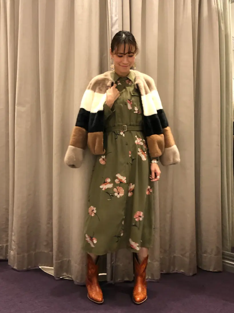 ORIGINATED IN GRACE CONTINENTAL 亀田 未希 コーディネート画像