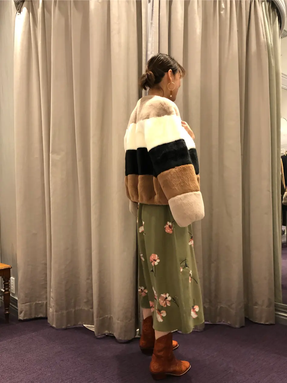 ORIGINATED IN GRACE CONTINENTAL 亀田 未希 コーディネート画像