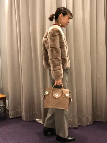 ORIGINATED IN GRACE CONTINENTAL 亀田 未希 コーディネート画像