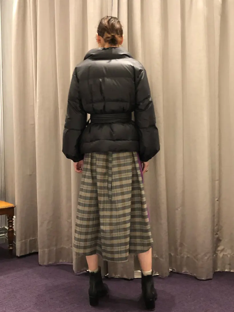 ORIGINATED IN GRACE CONTINENTAL 亀田 未希 コーディネート画像