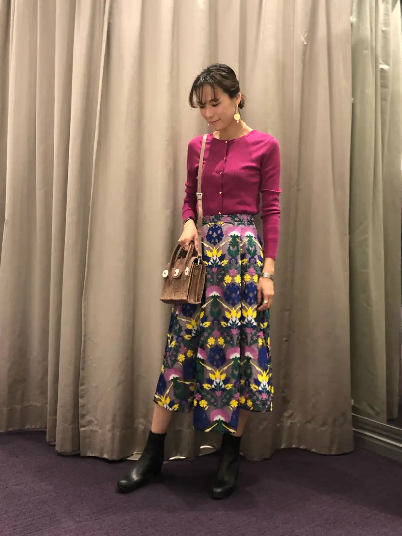 ORIGINATED IN GRACE CONTINENTAL 亀田 未希 コーディネート画像