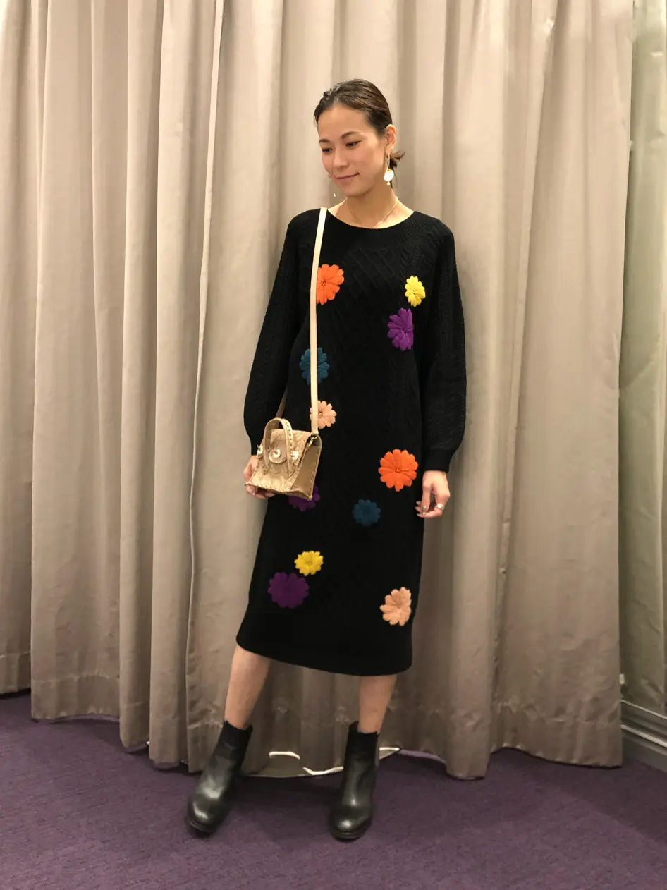 ORIGINATED IN GRACE CONTINENTAL 亀田 未希 コーディネート画像