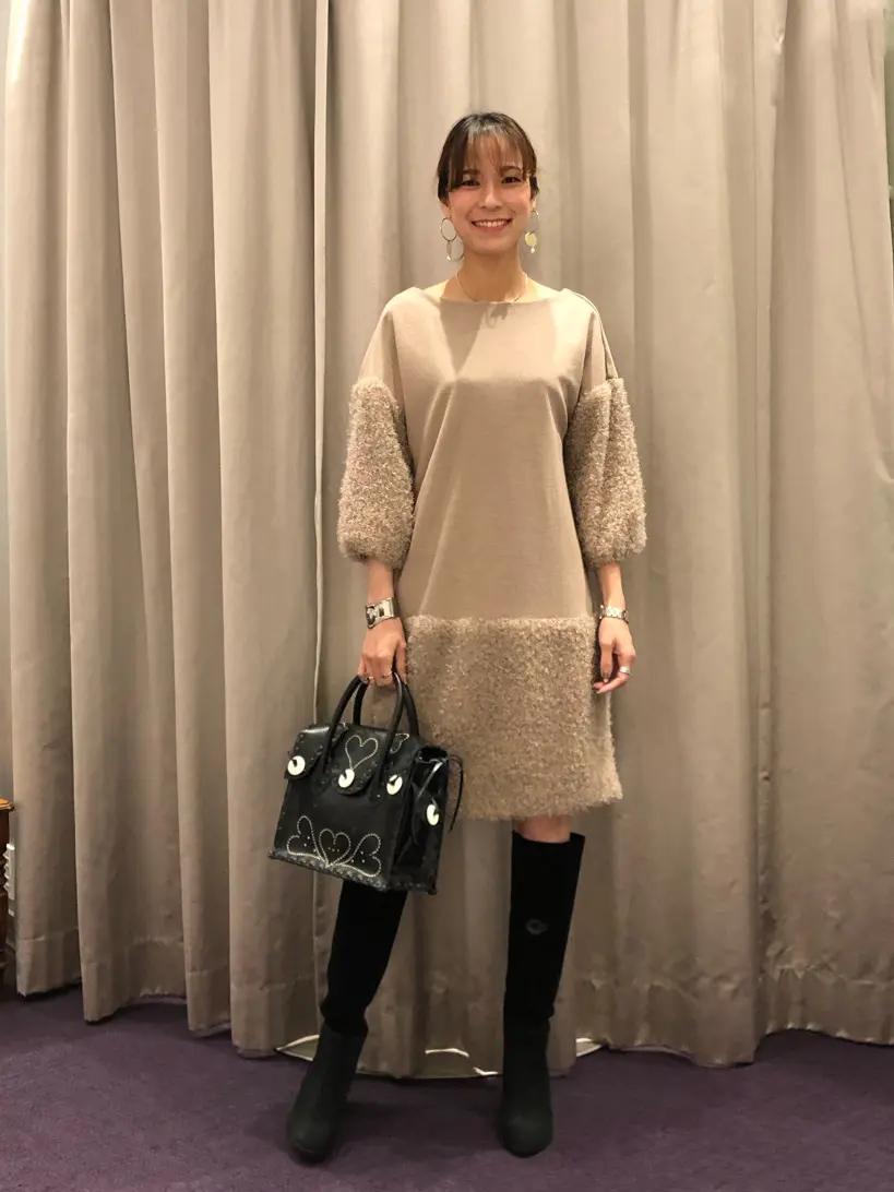 ORIGINATED IN GRACE CONTINENTAL 亀田 未希 コーディネート画像