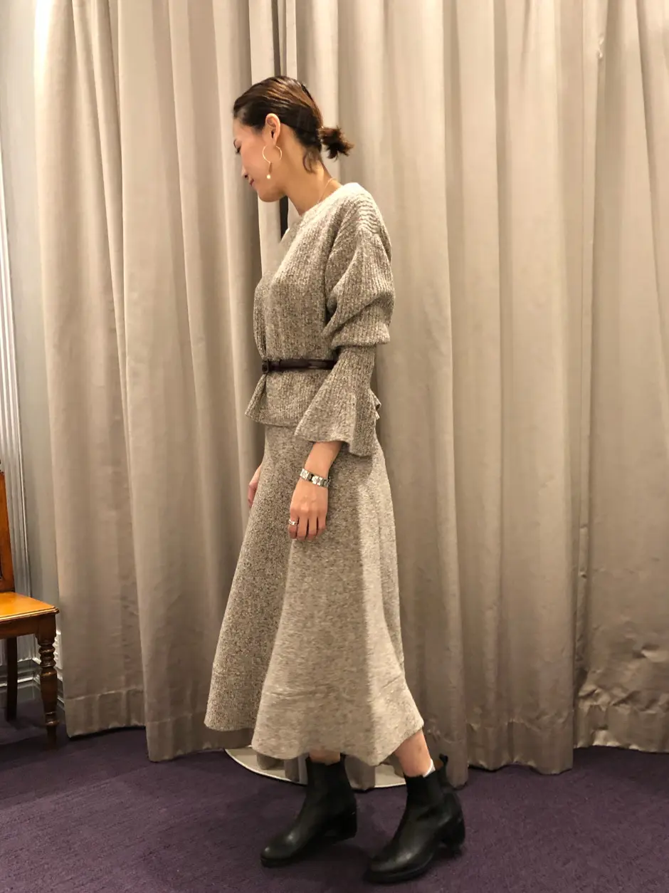 ORIGINATED IN GRACE CONTINENTAL 亀田 未希 コーディネート画像