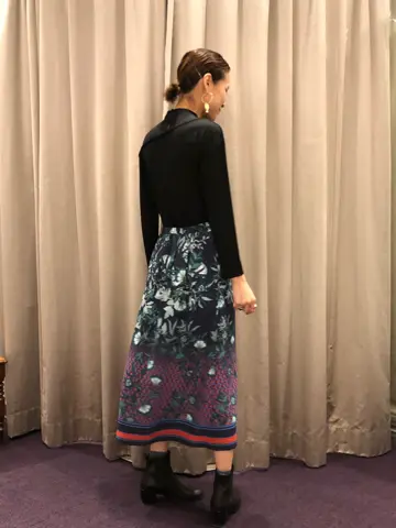 ORIGINATED IN GRACE CONTINENTAL 亀田 未希 コーディネート画像