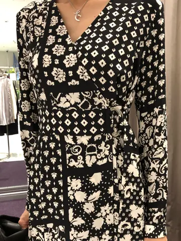 ORIGINATED IN GRACE CONTINENTAL 亀田 未希 コーディネート画像